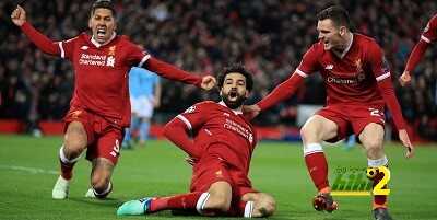 🔴 صور.. صلاح يخرج مصاباً
