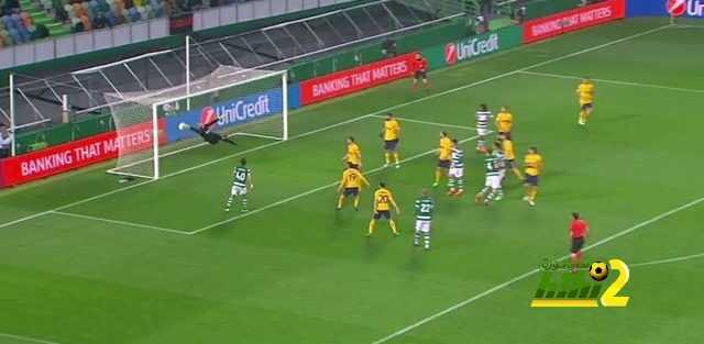 🔴 لايزال التعادل السلبي سائد بين سبورتنج لشبونة و اتليتكو مدريد