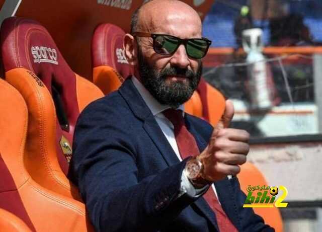 مونشى يطالب لاعبى روما بتحقيق الحلم