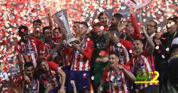 🔴 حافلة خاصة لإحتفالات اتليتكو مدريد بالدوري الآوروبي