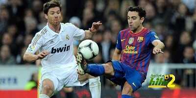 🔴 نجوم برشلونة وريال مدريد السابقين يتحصلون على الشهادة التدريبية