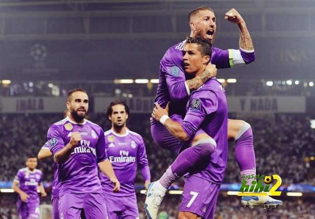 رونالدو يبلغ لاعبى ريال مدريد بقراره النهائي