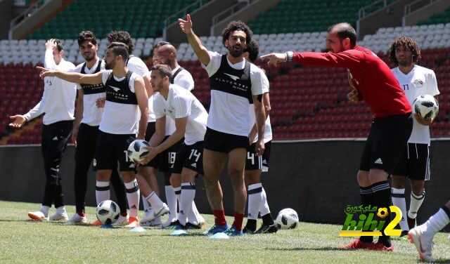 صور : محمد صلاح ينصم للتدريبات الجماعية للفراعنة قبل مواجهة الآوروجواي