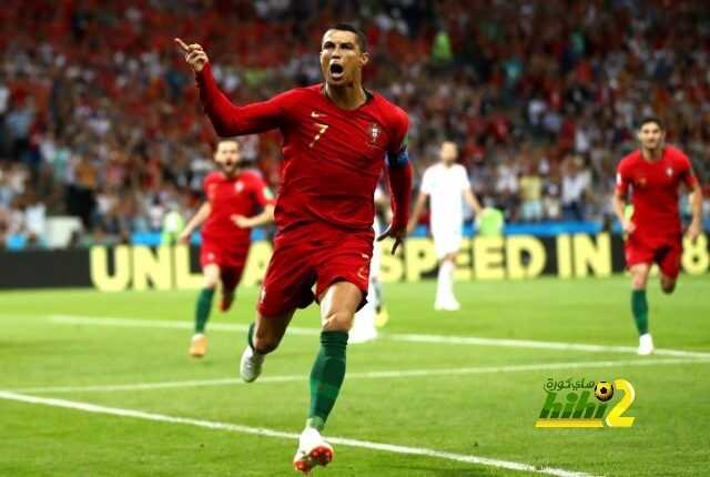 كريستيانو .. أول لاعب يفعلها في التاريخ