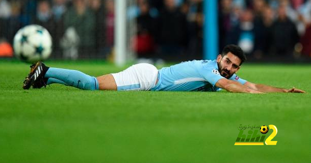 غاندوقان يرفض الانضمام لبرشلونة