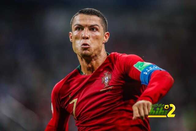 سان جيرمان يغري رونالدو براتب ضخم