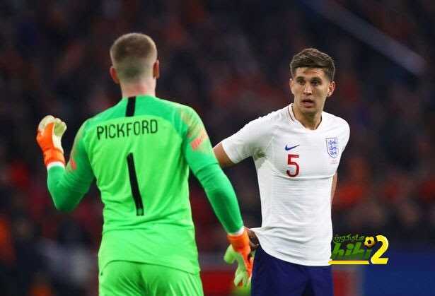 مقال.. هل تعمل أسطورة منتخب بيب حالياً مع الإنجليز؟