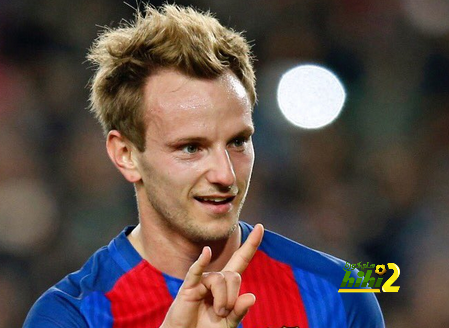 برشلونة يدعم راكتيتش