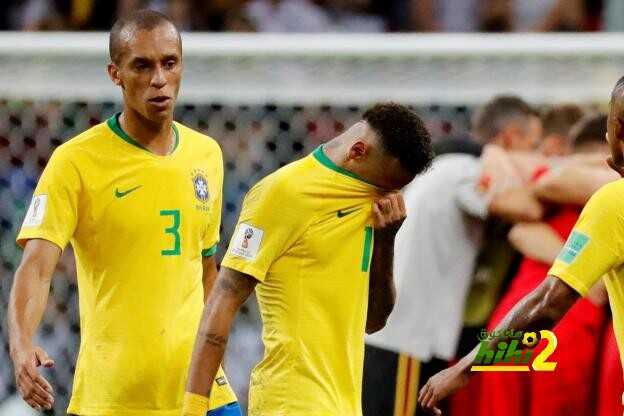 مدافع البرازيل : خسرنا أمام فريق عظيم