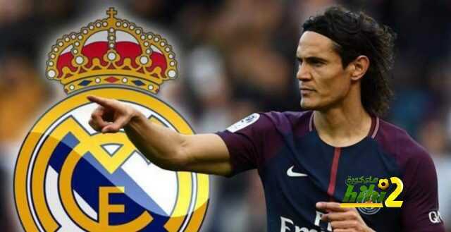 وكيل الفيفا يؤكد امكانية انتقال كافاني لريال مدريد
