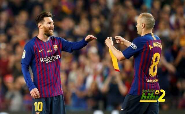 ميسي يعود كقائد أول لبرشلونة