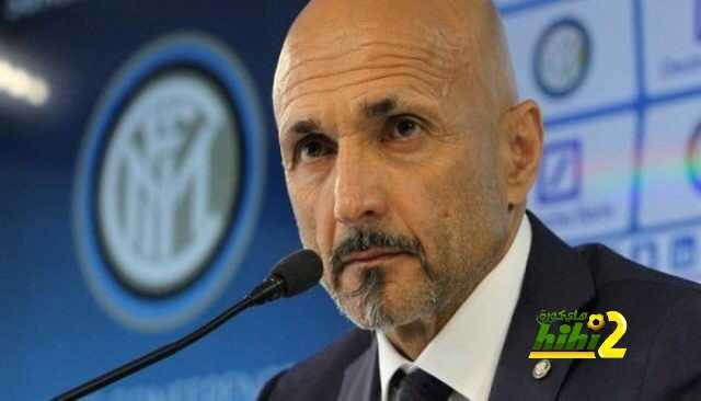 مدرب انتر ميلان يتحدث عن التعاقد مع ميسي ومودريتش