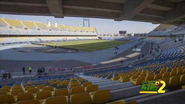 ملعب ابن بطوطة كامل العدد في السوبر الإسباني