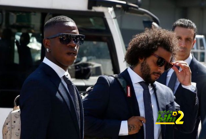 🔴  بالصور  : بعثة ريال مدريد وصلت الي تالين
