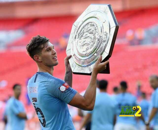 المان سيتي يتحرك لتمديد عقد جون ستونز
