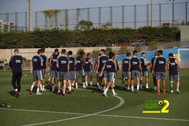 🔴 بالصور :  ثنائي برشلونة يواصل تدريباتهم  مع الفريق الأول من أجل لقاء بلد الوليد