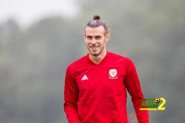 🔴  غاريث بيل في تدريبات منتخب ويلز