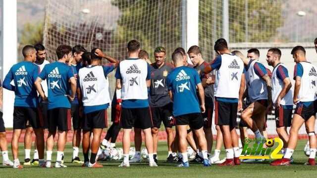 🔴 قميص انيستا في المنتخب تم اعطائه لانييغو مارتينيز