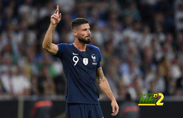 جيرو رابع من يفعلها في تاريخ المنتخب الفرنسي