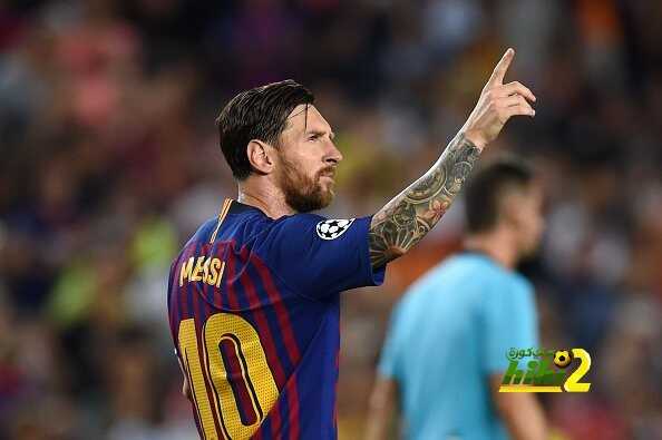 فيديو : هاتريك الساحر ميسي يقود برشلونة لاكتساح ايندهوفن برباعية
