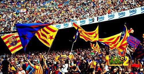 سبب رفض مشجعي برشلونة للشعار الجديد .!