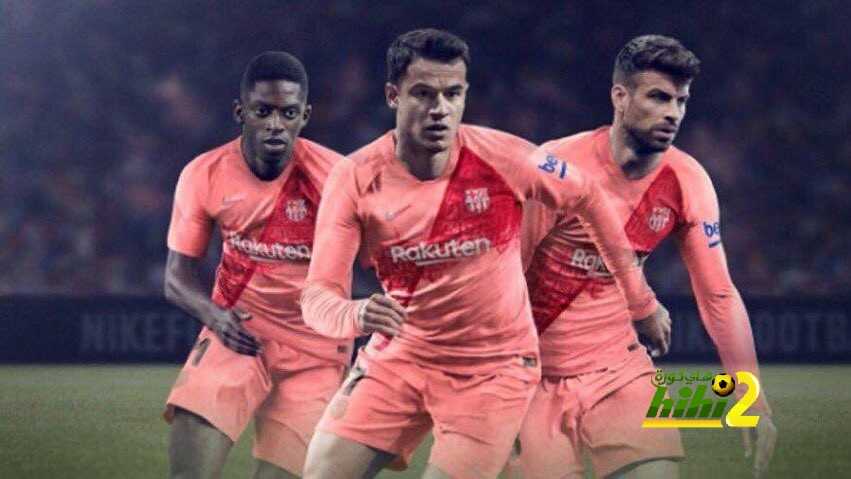 برشلونة يرتدي قميصه الثالث أمام توتنهام
