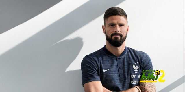 جيرو يرفض اعتزال اللعب الدولى