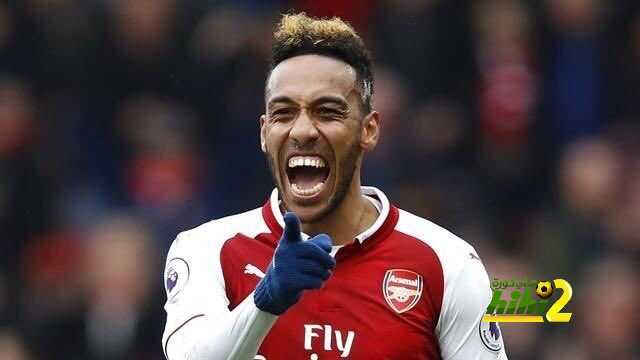 أوباميانغ في 5 دقائق يحول أرسنال من التعادل للتقدم 3-1