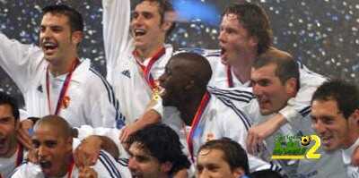 ريال مدريد 2002 كان مليء بالعباقرة !