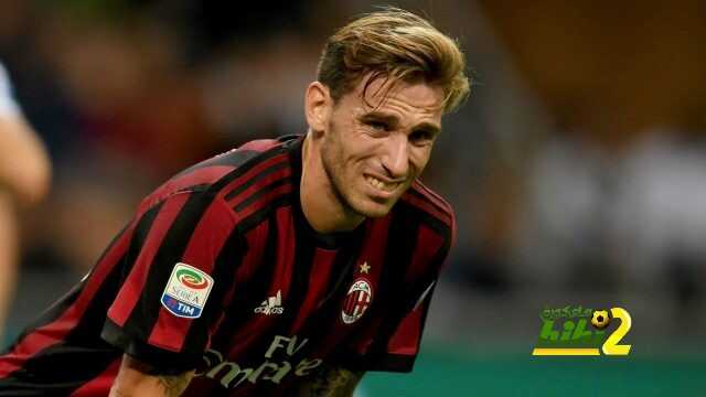 ميلان يفقد لوكاس بيليا 4 أشهر بسبب الإصابة
