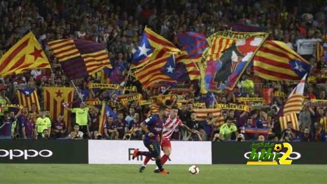 مشجعو برشلونة على القمة