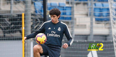 لماذا سيعتزل فاييخو نجم ريال مدريد ؟