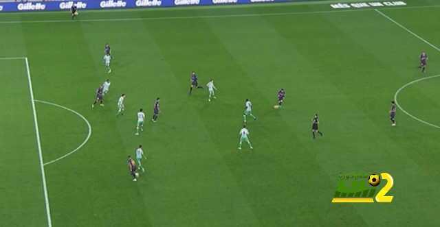 فيدال يسجل الثاني لبرشلونة ويقلص الفارق الى هدف وحيد