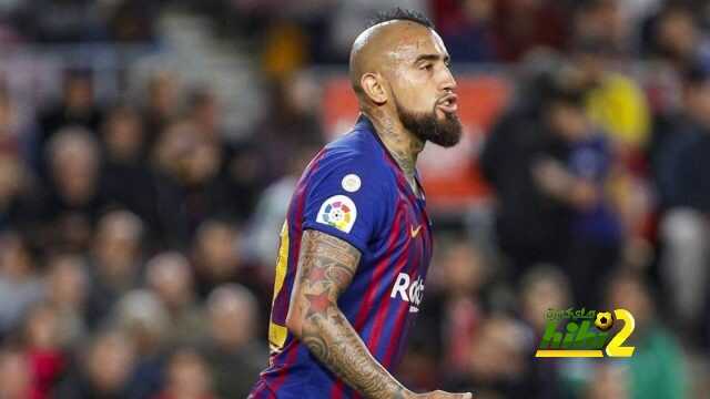 فيدال بديل راكتيتش أمام أتليتكو مدريد