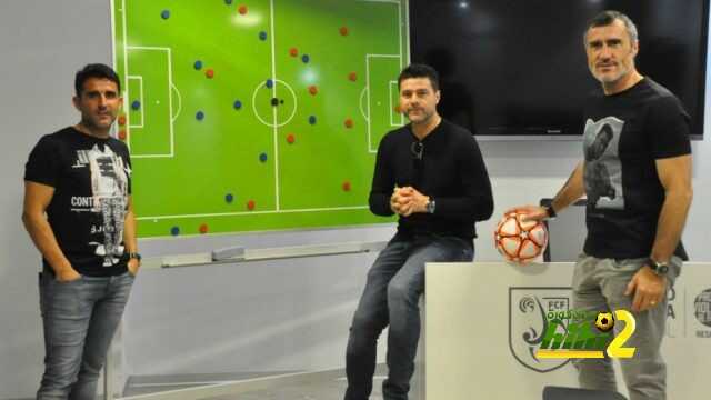 بوتشينيو : منتخب إسبانيا سيعاني حتى ظهور انيستا وتشافي جديدين