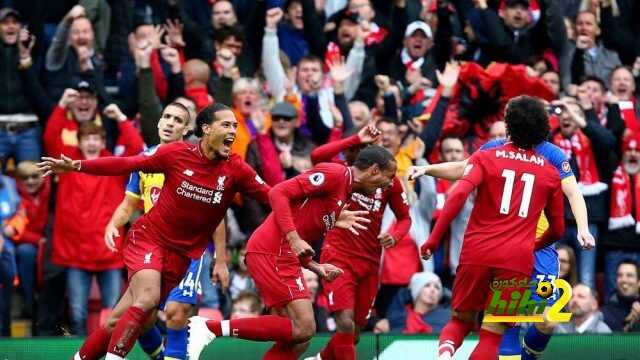 ليفربول يتصدر ترتيب البريميرليغ بعد نهاية الجولة 17