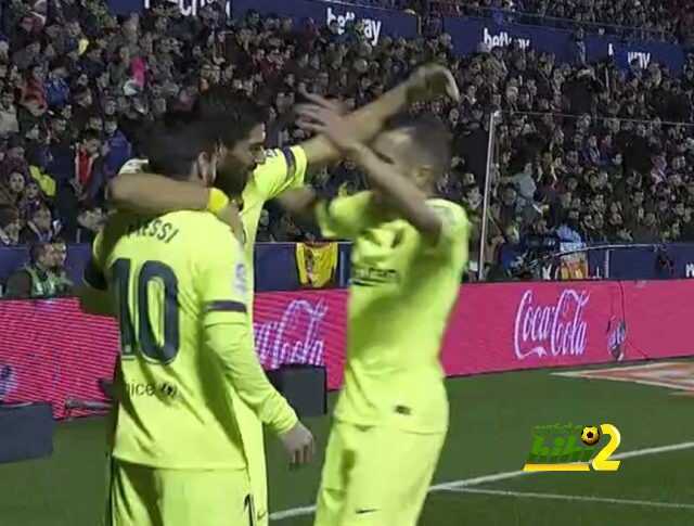 نهاية الشوط الأول برشلونة × ليفانتي