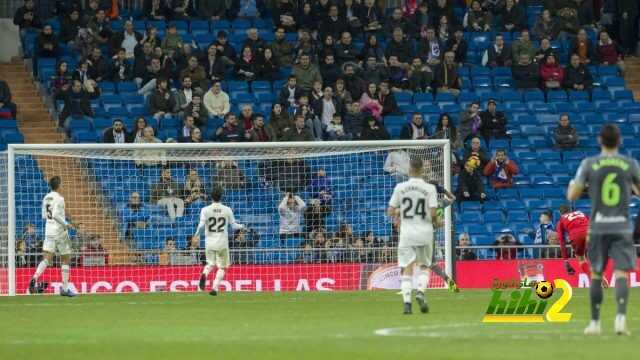 جماهير ريال مدريد تقاطع مدرجات ملعب سانتياجو برنابيو