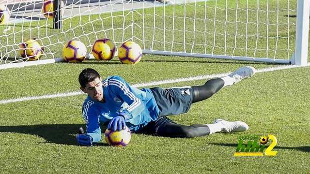 ريال مدريد يستعيد كورتوا قبل مواجهة اشبيلية