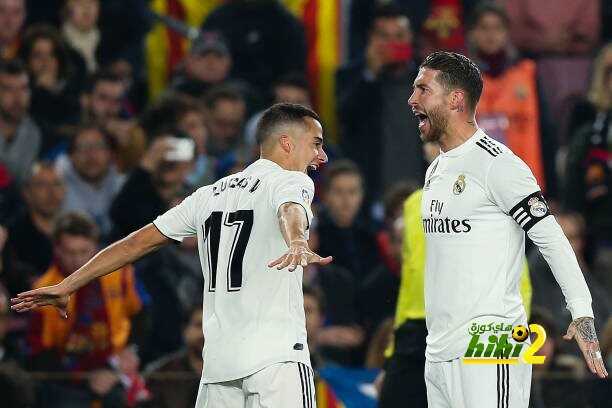 نهاية الشوط الأول : ريال مدريد × برشلونة