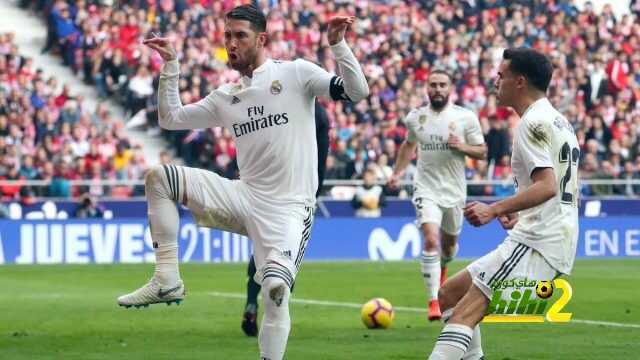 راموس يحتفل بالفوز على اتليتكو مدريد