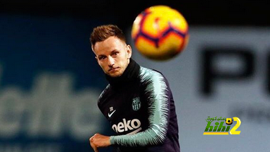 برشلونة يُجمد مفاوضات التجديد لراكتيتش