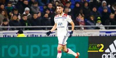 لاعب ليون: ميسي يجعل دفاع الخصم بأكمله مشغولا