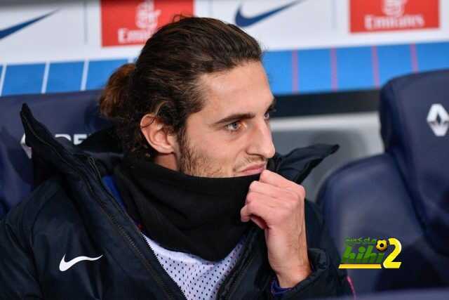 رابيو يقيل والدته بسبب برشلونة