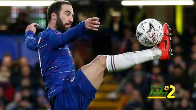 توتنهام يفرض التعادل على تشيلسي في الشوط الأول