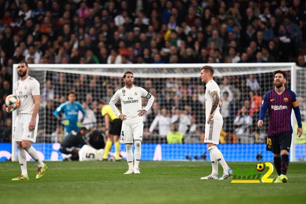 قتل أفضل فريق في تاريخ النادي بحماقاته !