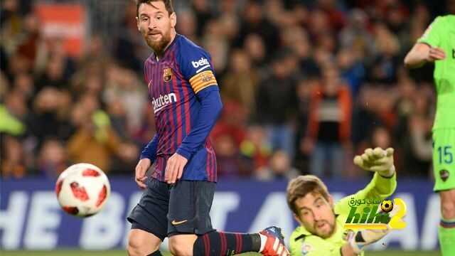 الكامب نو قد يكون مقبرة برشلونة أمام ليون