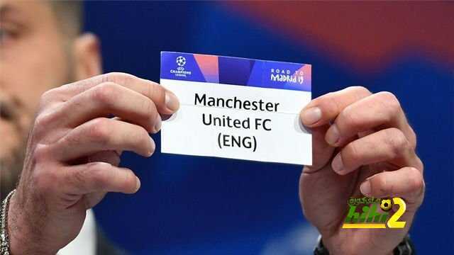 أسطورة مانشستر يونايتد السابق يعلق على مواجهة برشلونة بالأبطال