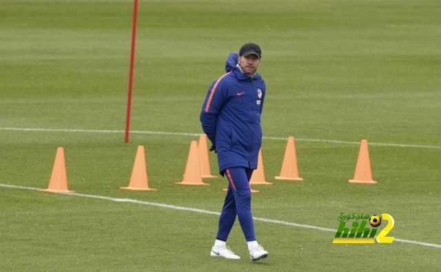 مدرب اتليتكو مدريد يتحدي ميسي
