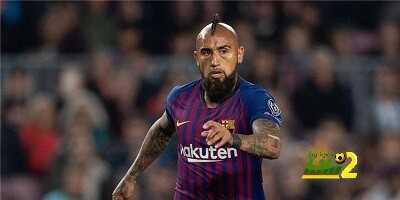 فيدال يقترب من تمديد عقده مع برشلونة